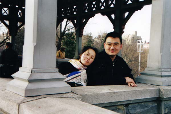 jcouple1.jpg (42109 bytes)