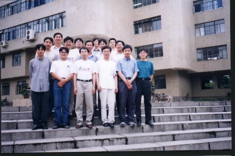 05.jpg (55372 bytes)