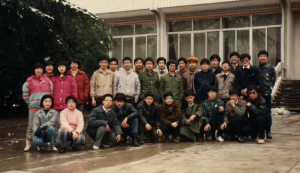 10.jpg (32433 bytes)