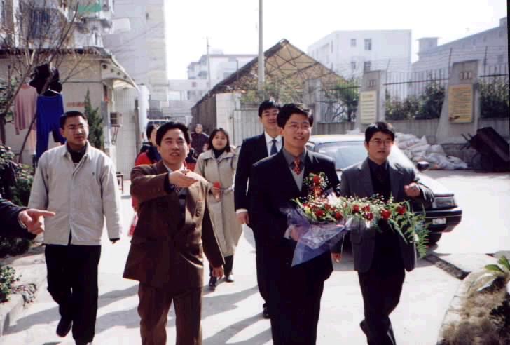 w16.jpg (50782 bytes)